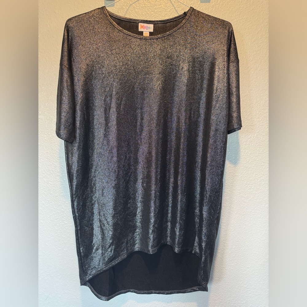 LUC LuLaRoe xxs Metallic Charcoal T-shirt tunic shorter in front